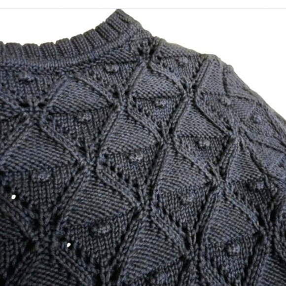 Tommy Hilfiger Women's Sweater Size Large Navy Blue Rounded Neck Preppy Knit - Picture 3 of 12